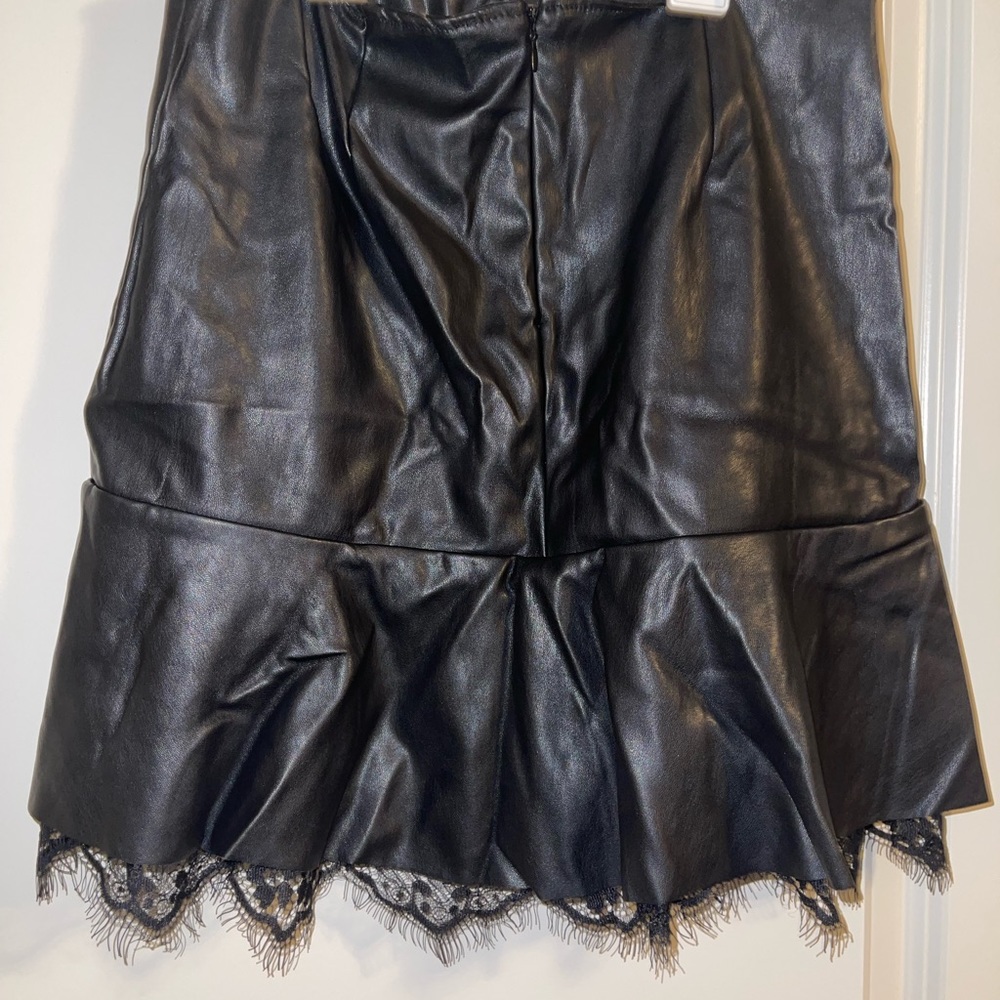 Faux leather mini skirt
